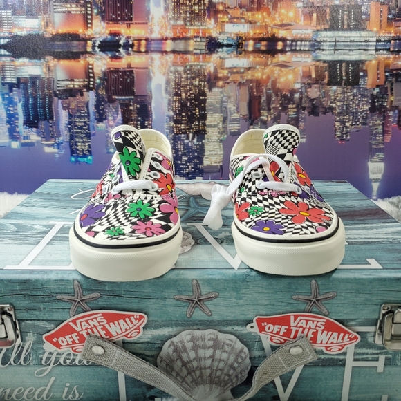 Vans authentic printed floral flowers 💐 😍 - Picture 12 of 13
